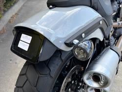 2024 HARLEY-DAVIDSON FXFBS FAT BOB (114) Grey