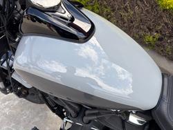 2024 HARLEY-DAVIDSON FXFBS FAT BOB (114) Grey