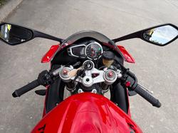 2015 Triumph DAYTONA 675 Red