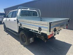 2022 Toyota Hilux SR