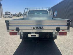 2022 Toyota Hilux SR