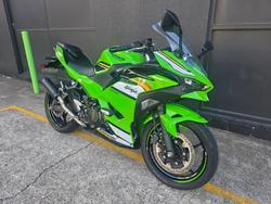 2025 Kawasaki NINJA 500 GREEN