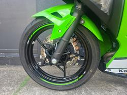 2025 Kawasaki NINJA 500 GREEN