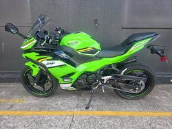 2025 Kawasaki NINJA 500 GREEN