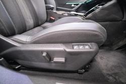 2023 Peugeot e-2008 GT