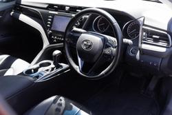 2019 Toyota Camry SX