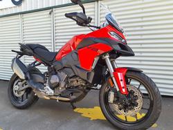 2025 Ducati Multistrada V2 S Multistrada Red