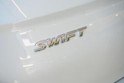 2025 Suzuki Swift Hybrid