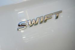 2025 Suzuki Swift Hybrid