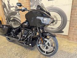 2025 Harley-Davidson Road Glide 117 (FLTRX) Touring Black