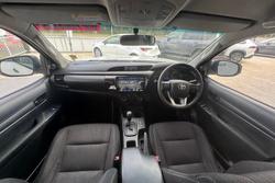 2018 Toyota Hilux SR