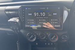 2018 Toyota Hilux SR