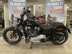 2025 Harley-Davidson Street Bob 117 (FXBB) Softail Black