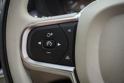 2021 Volvo XC60 T5 Momentum