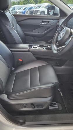 2023 Nissan X-TRAIL ST-L e-POWER