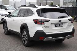 2024 Subaru Outback AWD Touring XT 6GEN MY25 AWD Crystal White