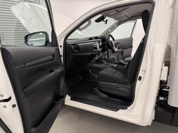 2020 Toyota Hilux Workmate TGN121R 4x2 Glacier White