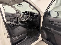 2020 Toyota Hilux Workmate TGN121R 4x2 Glacier White