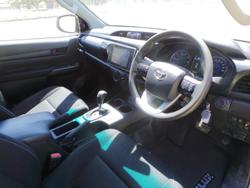 2020 Toyota Hilux SR