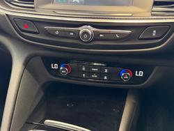 2018 Holden Commodore RS