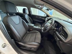 2018 Holden Commodore RS