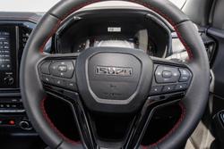 2025 Isuzu D-MAX X-TERRAIN