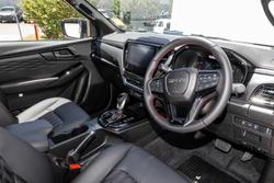 2025 Isuzu D-MAX X-TERRAIN