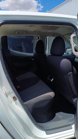 2010 Mitsubishi Triton GLX MN MY10 4x2 White