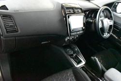 2024 Mitsubishi ASX ES