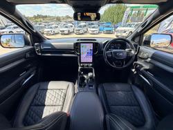 2024 Ford Everest Platinum