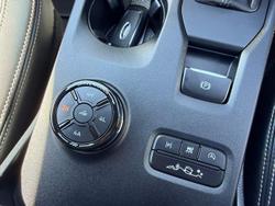 2024 Ford Everest Platinum