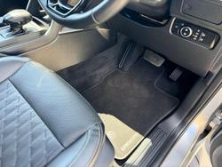 2024 Ford Everest Platinum