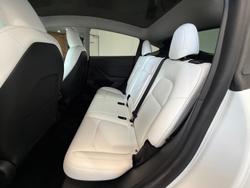 2022 Tesla Model Y Rear-Wheel Drive