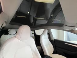 2022 Tesla Model Y Rear-Wheel Drive