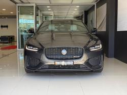 2022 Jaguar XE P300 R-Dynamic HSE
