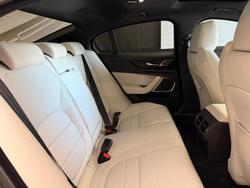 2022 Jaguar XE P300 R-Dynamic HSE