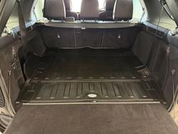 2021 Land Rover Discovery P360 R-Dynamic SE