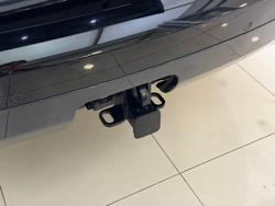 2021 Land Rover Discovery P360 R-Dynamic SE