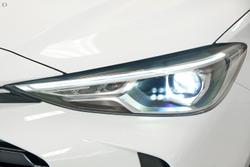 2025 MG ZS Essence ZS32 MY25 Dover White