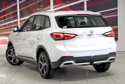 2025 MG ZS Essence ZS32 MY25 Dover White