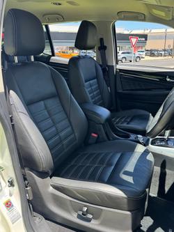 2019 Isuzu MU-X LS-T MY19 4X4 Dual Range Splash White