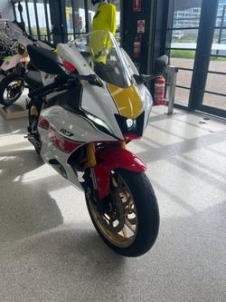 2022 Yamaha YZF-R7 LAM 60TH ANNIIV SPORTS WHITE