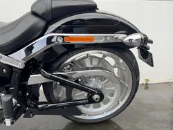 2025 Harley-davidson FLFB FAT BOY (117) Vivid Black