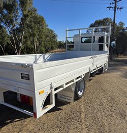 2025 Isuzu Nlr 45-150 Mwb Amt