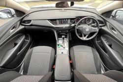 2019 Holden Commodore LT