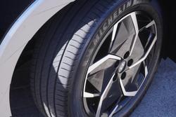 2023 Hyundai IONIQ 5 Essential