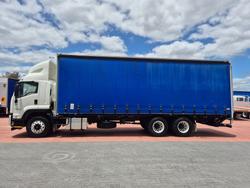 2021 Isuzu Trucks FVL 240-300 AUTO 14 Pallet Tautliner/Lift