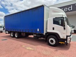 2021 Isuzu Trucks FVL 240-300 AUTO 14 Pallet Tautliner/Lift