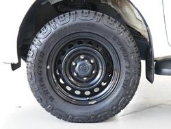 2020 Toyota Hilux SR