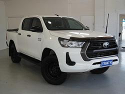 2020 Toyota Hilux SR